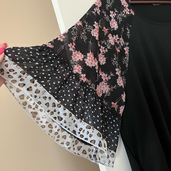 Bloomchic Black with Bell Sleeves Mid/Length Dress women’s size 3X - Picture 9 of 14